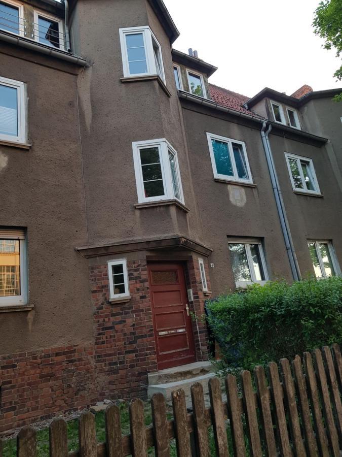 Apartment Am Suedpark Erfurt - Inkl Garten Mit Sitzlounge - Zentrumsnah エクステリア 写真