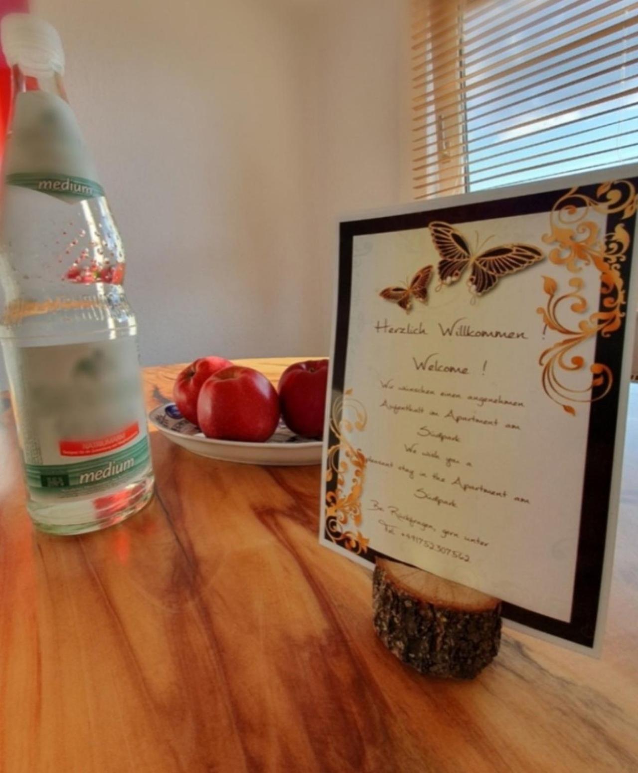 Apartment Am Suedpark Erfurt - Inkl Garten Mit Sitzlounge - Zentrumsnah エクステリア 写真